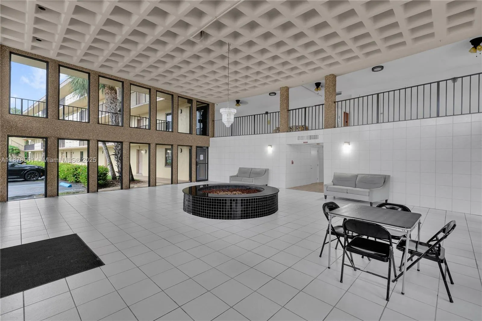 9355 SW 8th St, #425