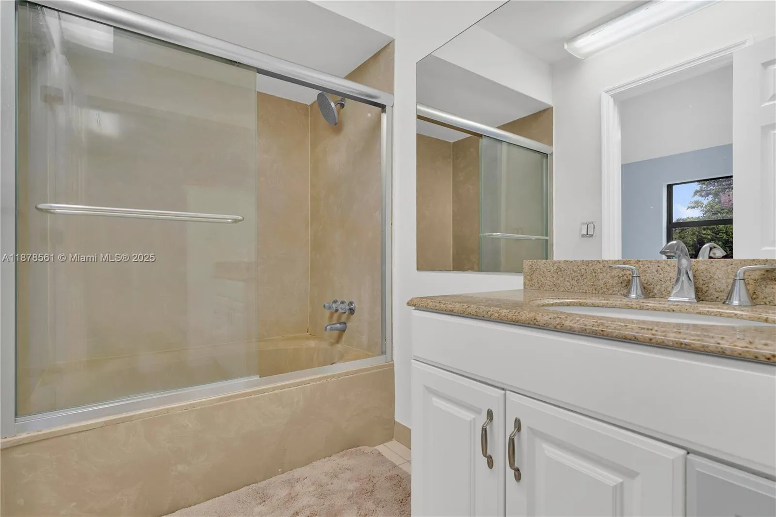 9355 SW 8th St, #425