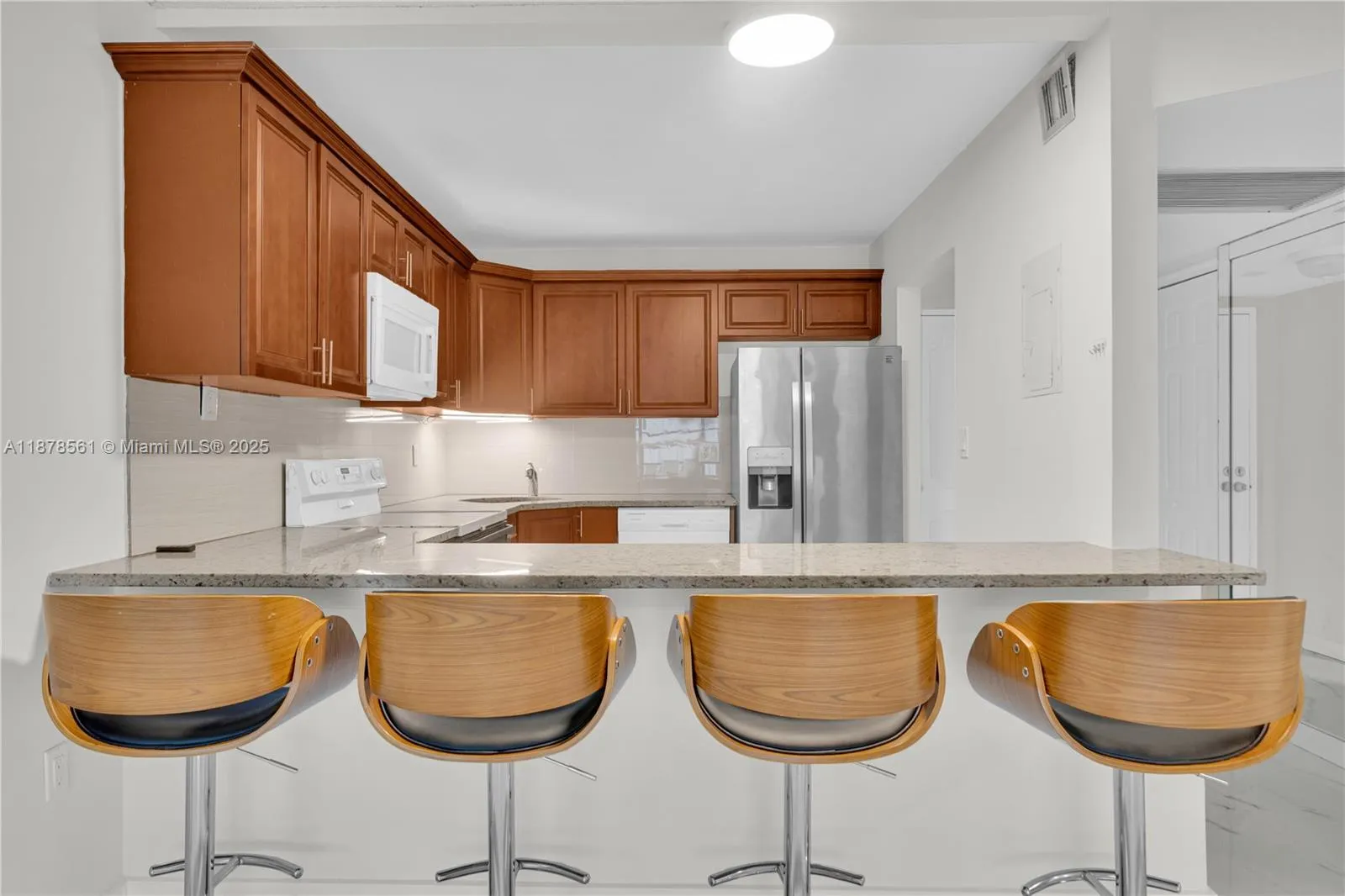 9355 SW 8th St, #425