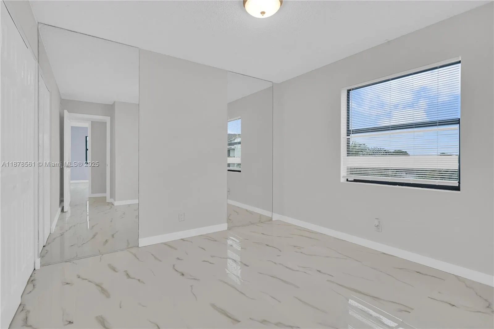 9355 SW 8th St, #425