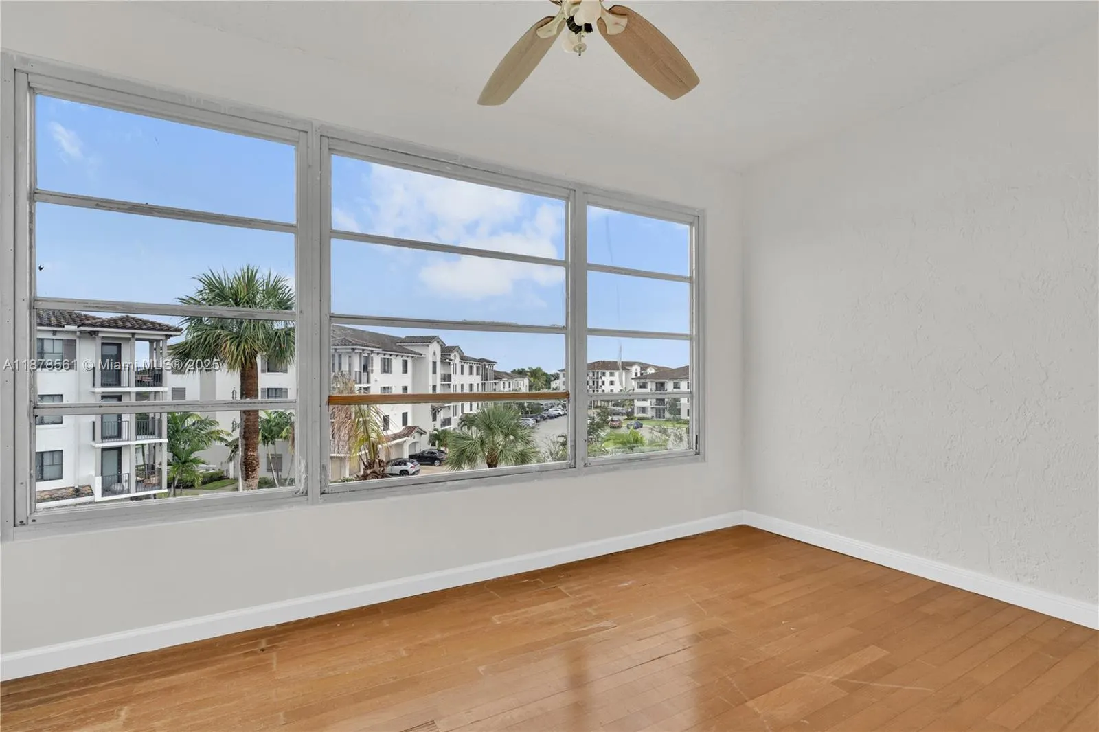 9355 SW 8th St, #425