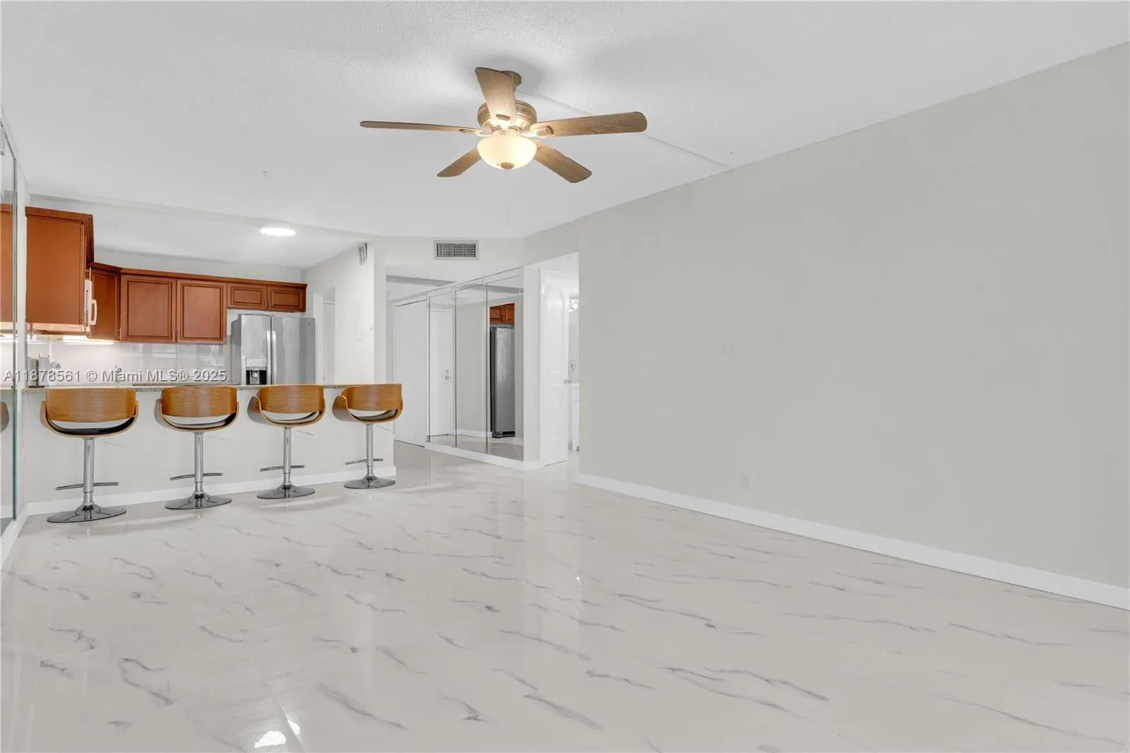 9355 SW 8th St, #425
