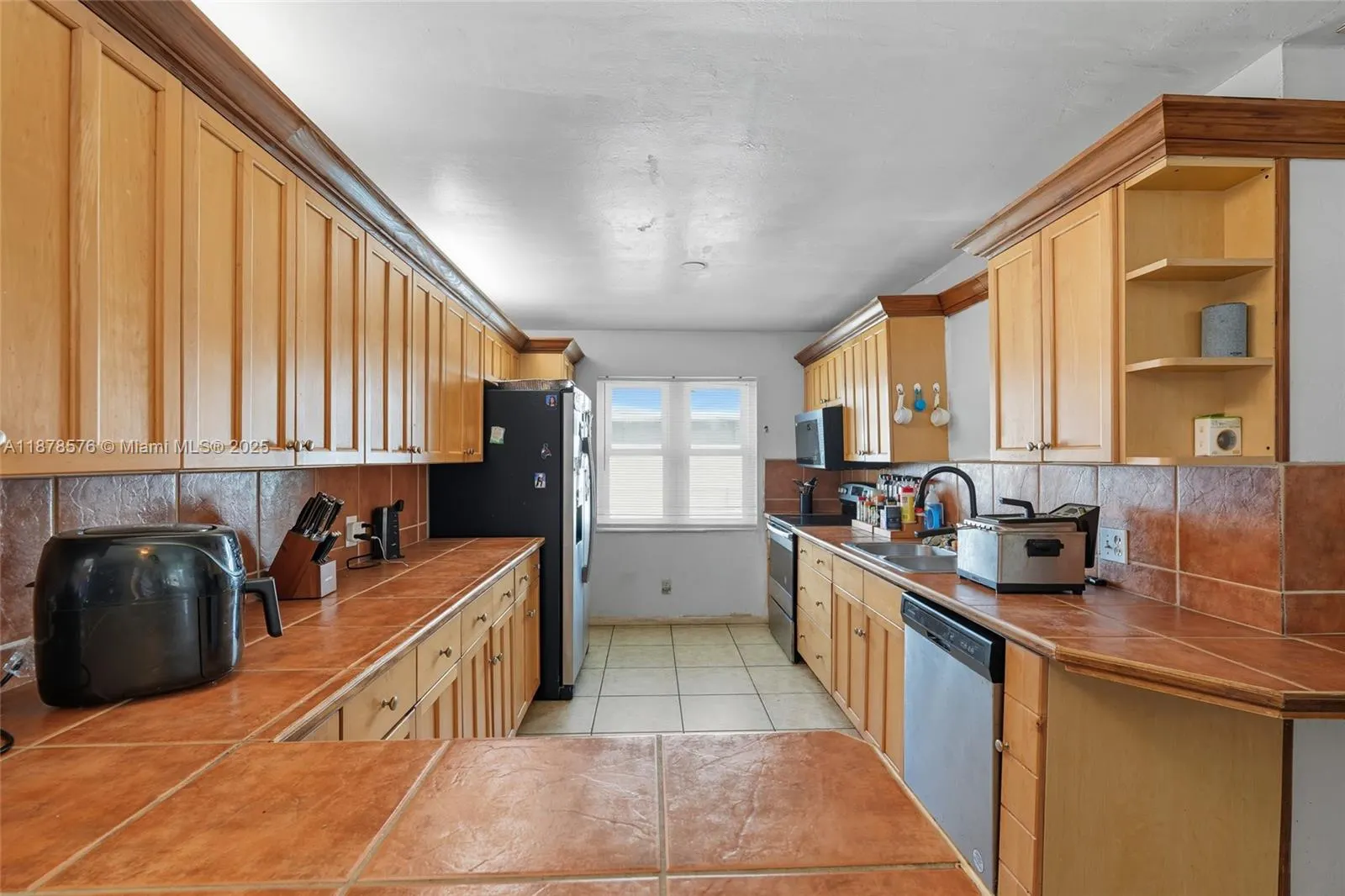 320 SE 17th PL