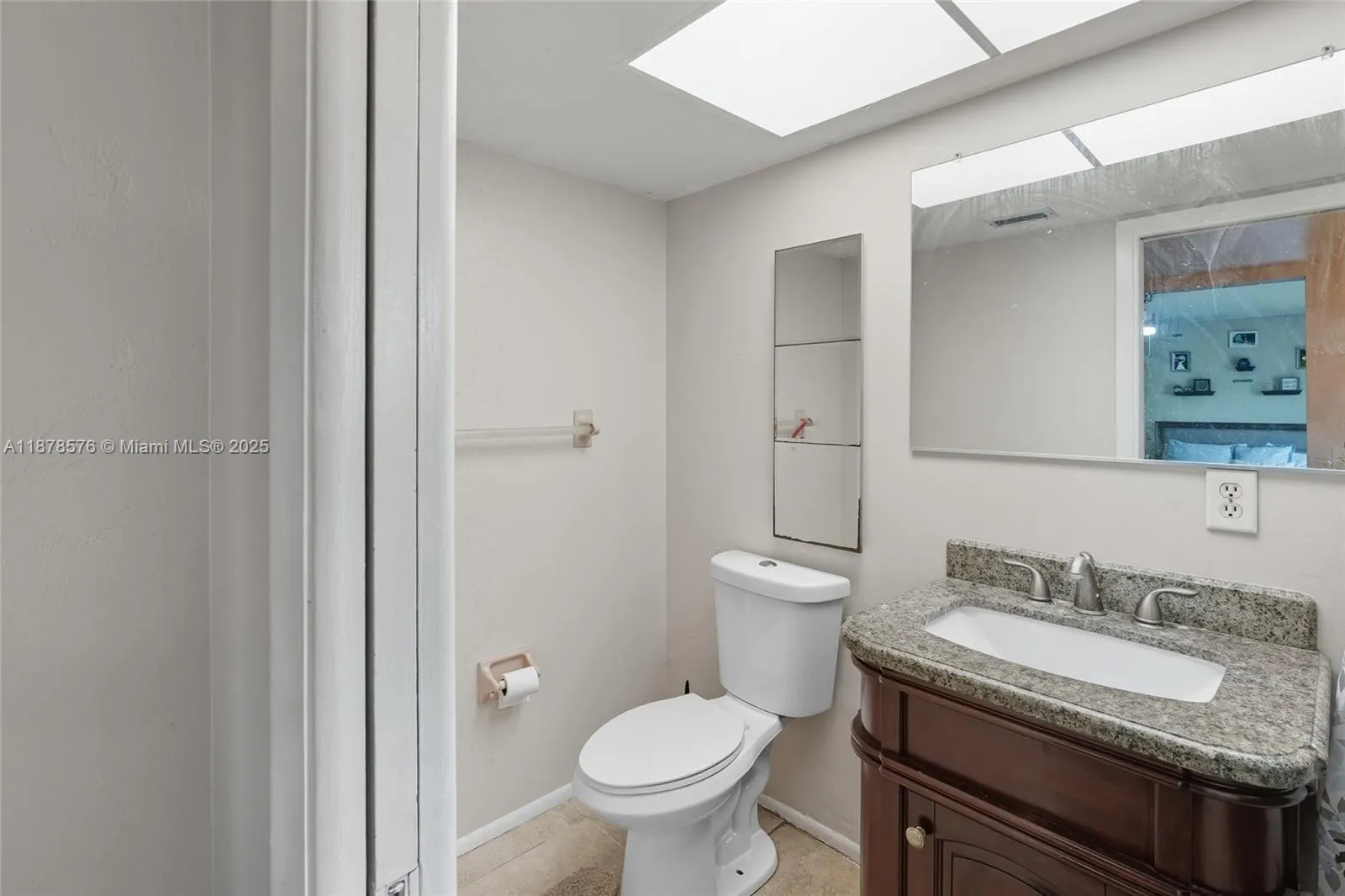 320 SE 17th PL