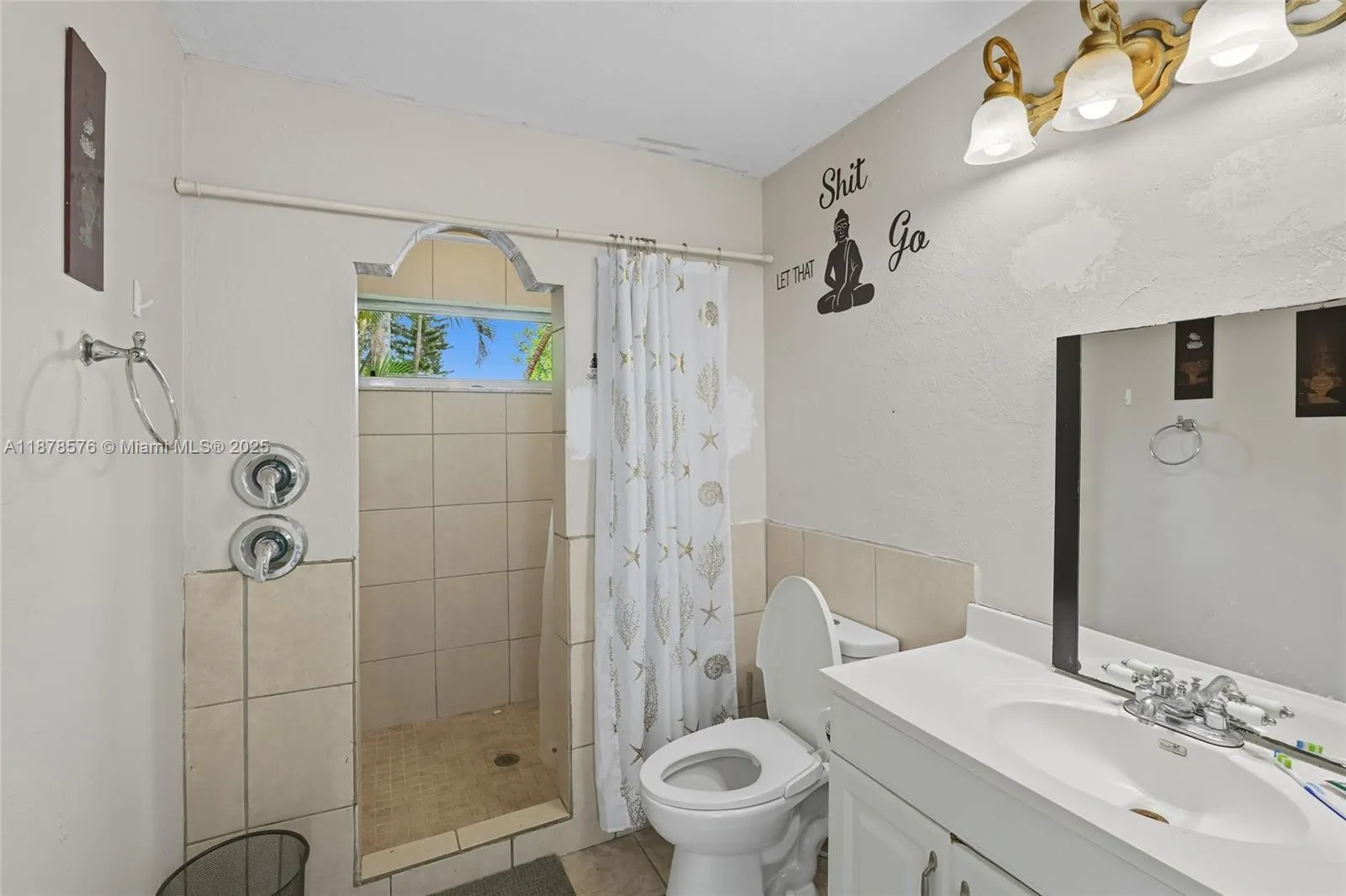 320 SE 17th PL