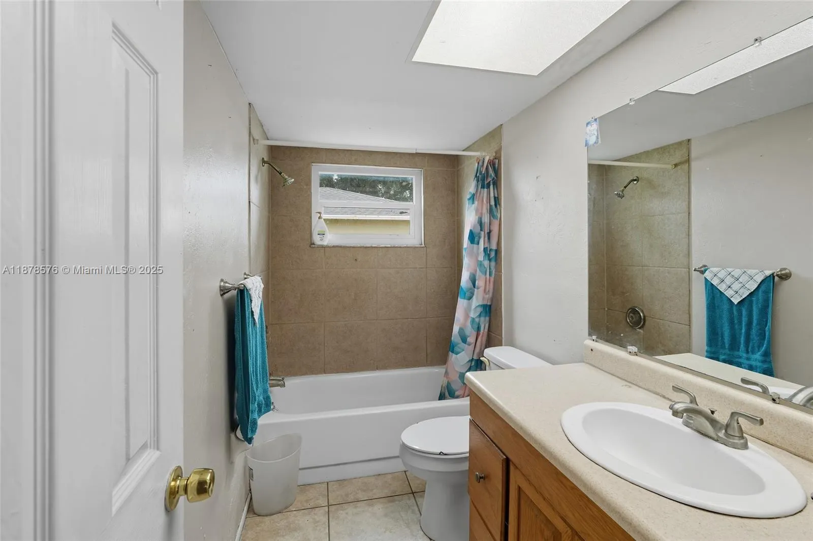 320 SE 17th PL