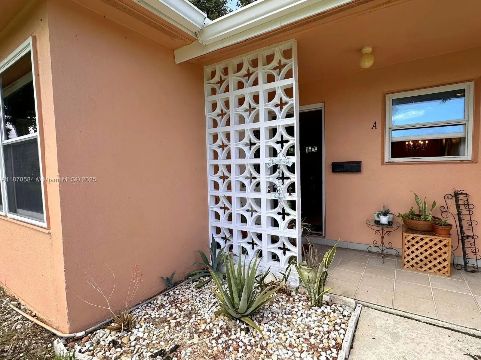 285 N High Point Blvd, #A