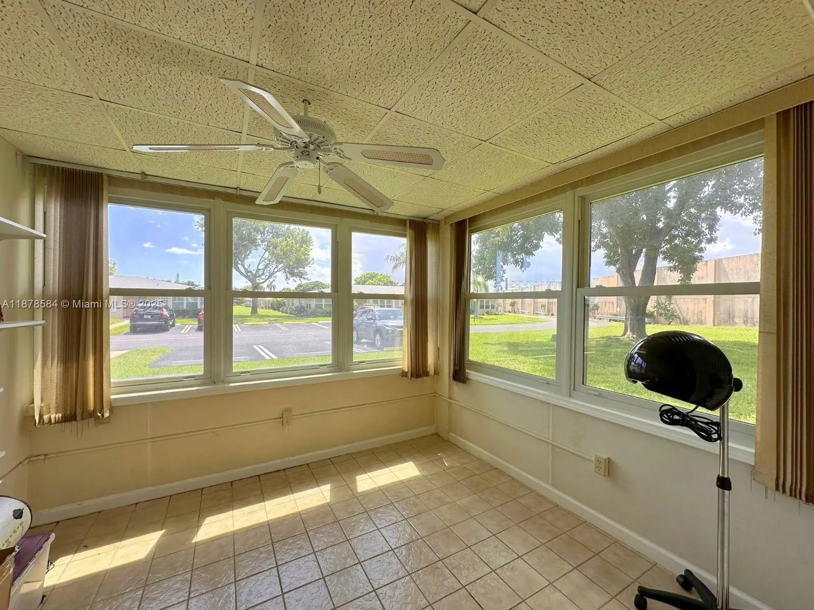 285 N High Point Blvd, #A