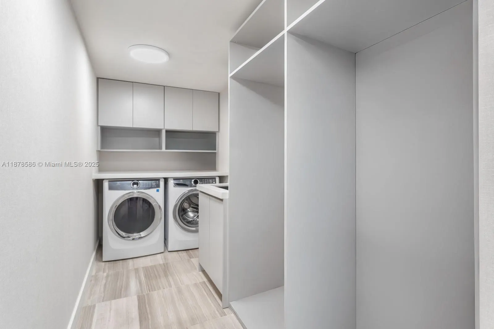 4701 N Meridian Ave, #222
