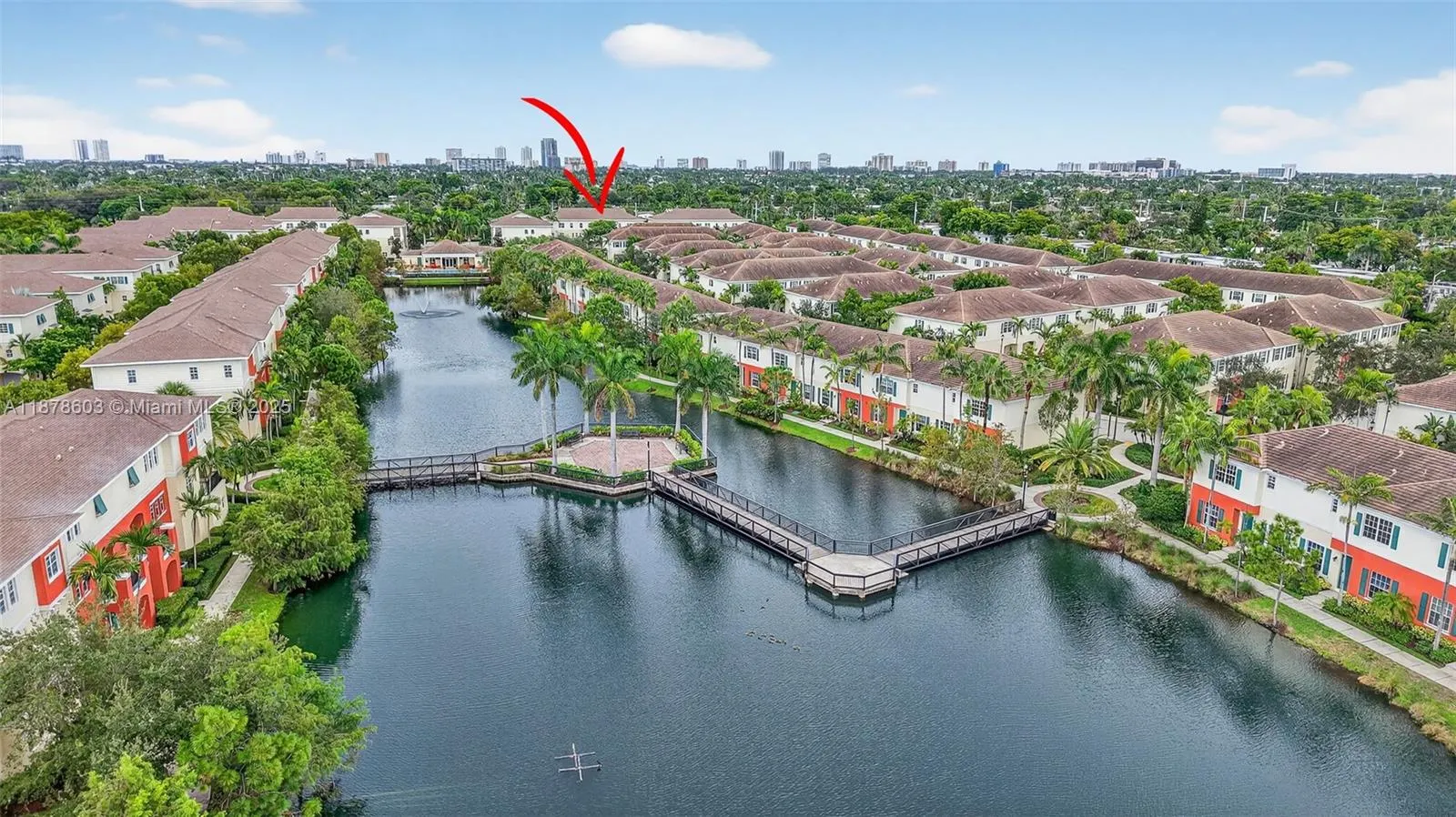 704 SW 1st Ave