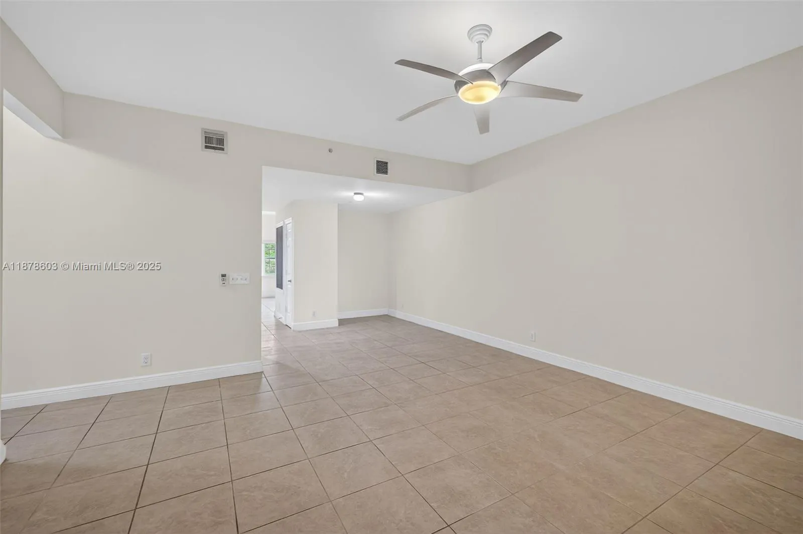 704 SW 1st Ave