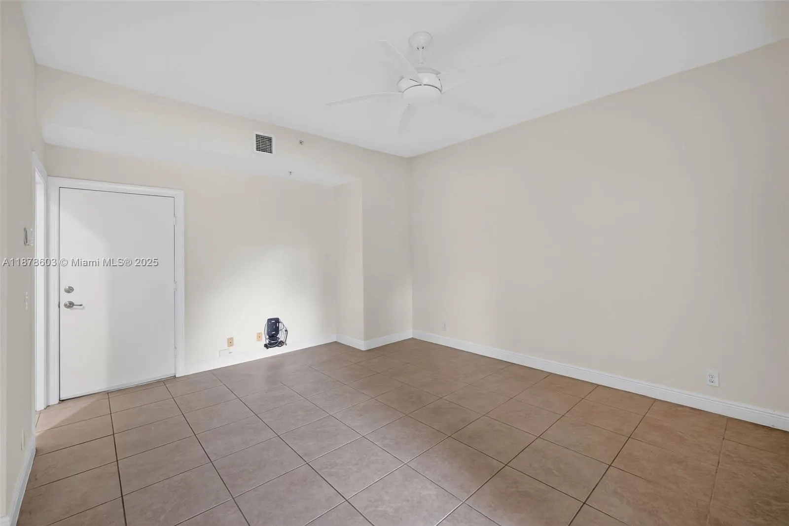 704 SW 1st Ave