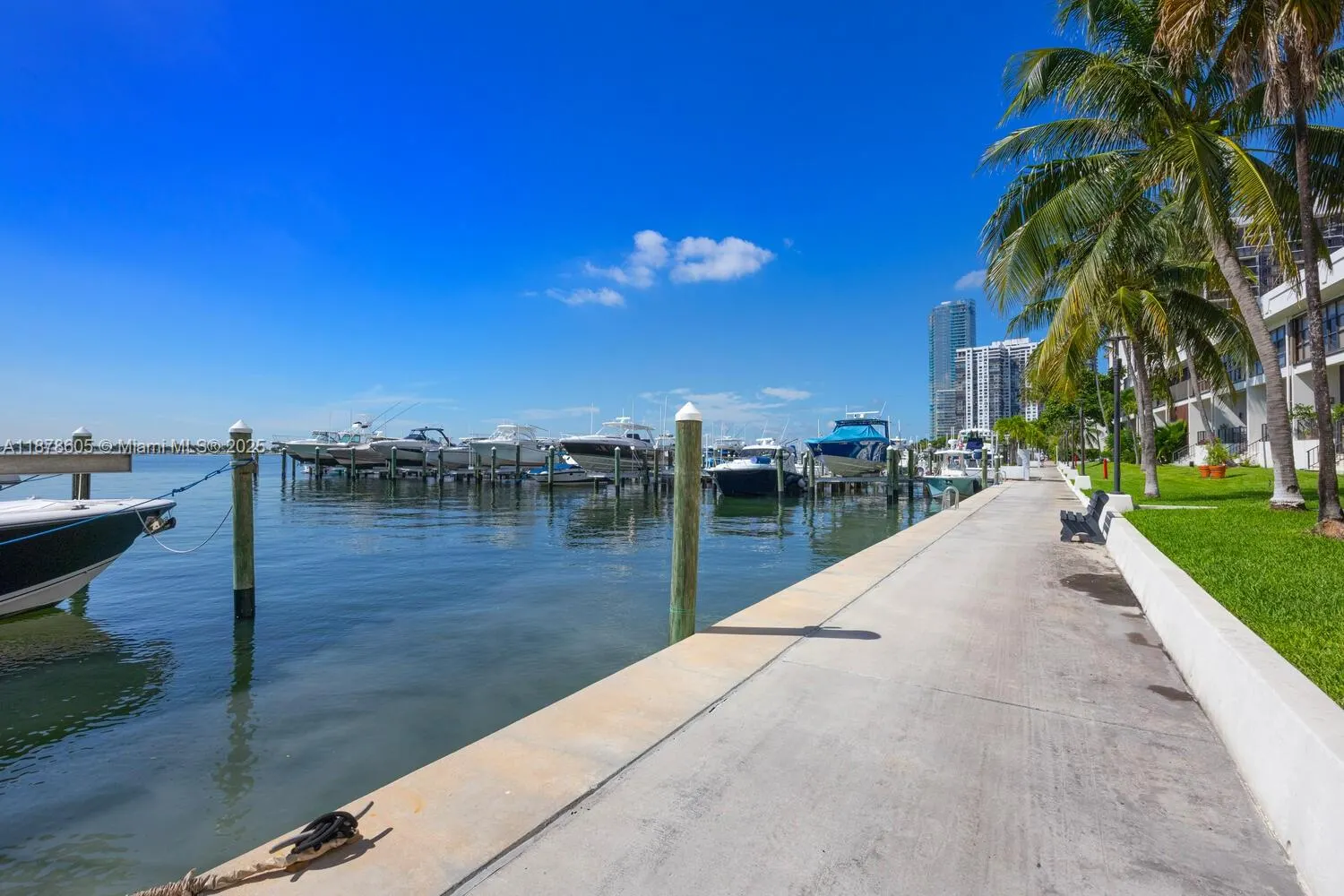 1915 Brickell Ave, #C1205