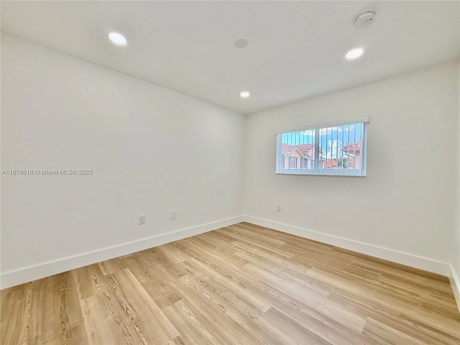 20818 San Simeon Way, #108