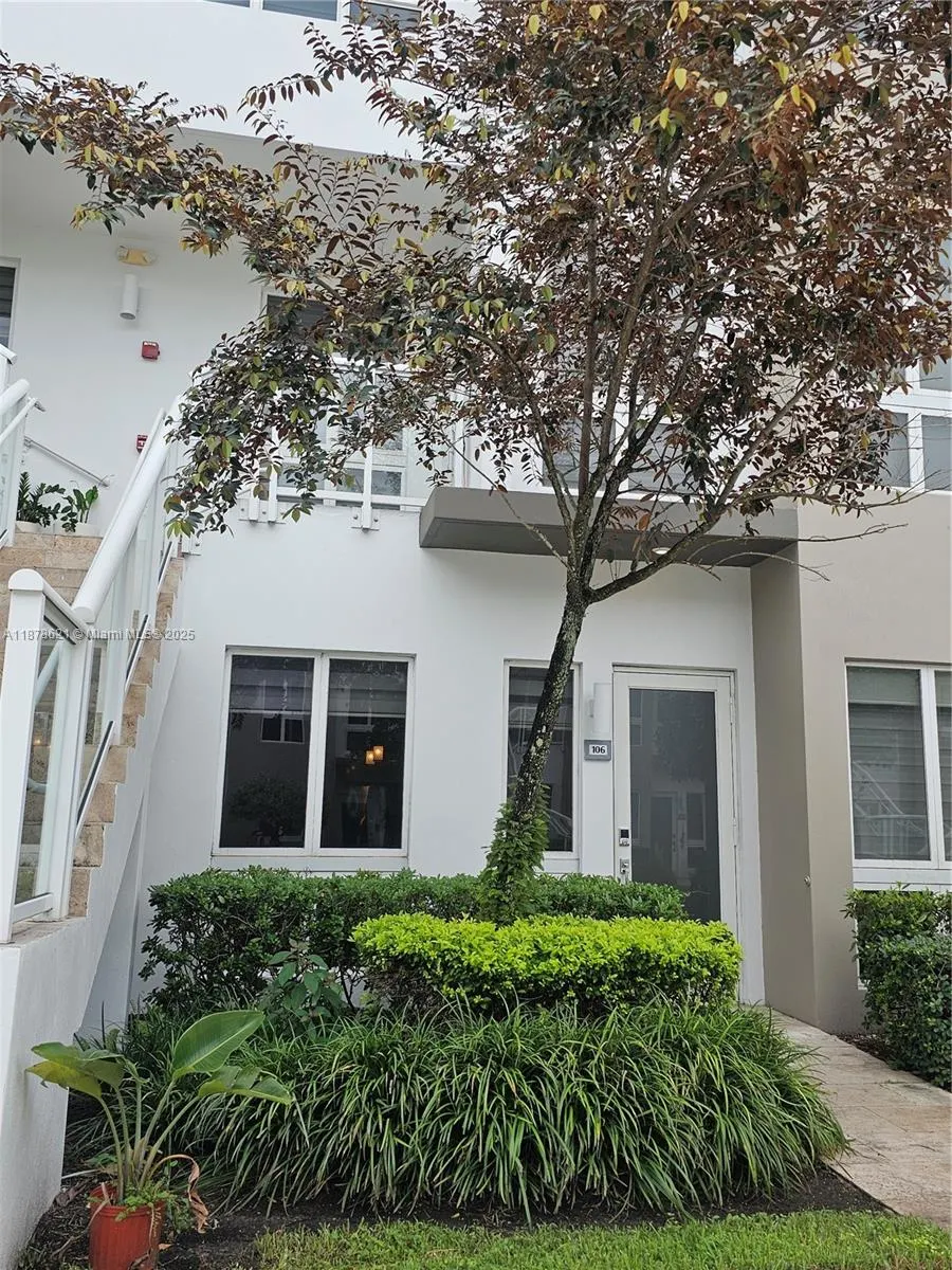 10260 NW 63rd Ter, #106