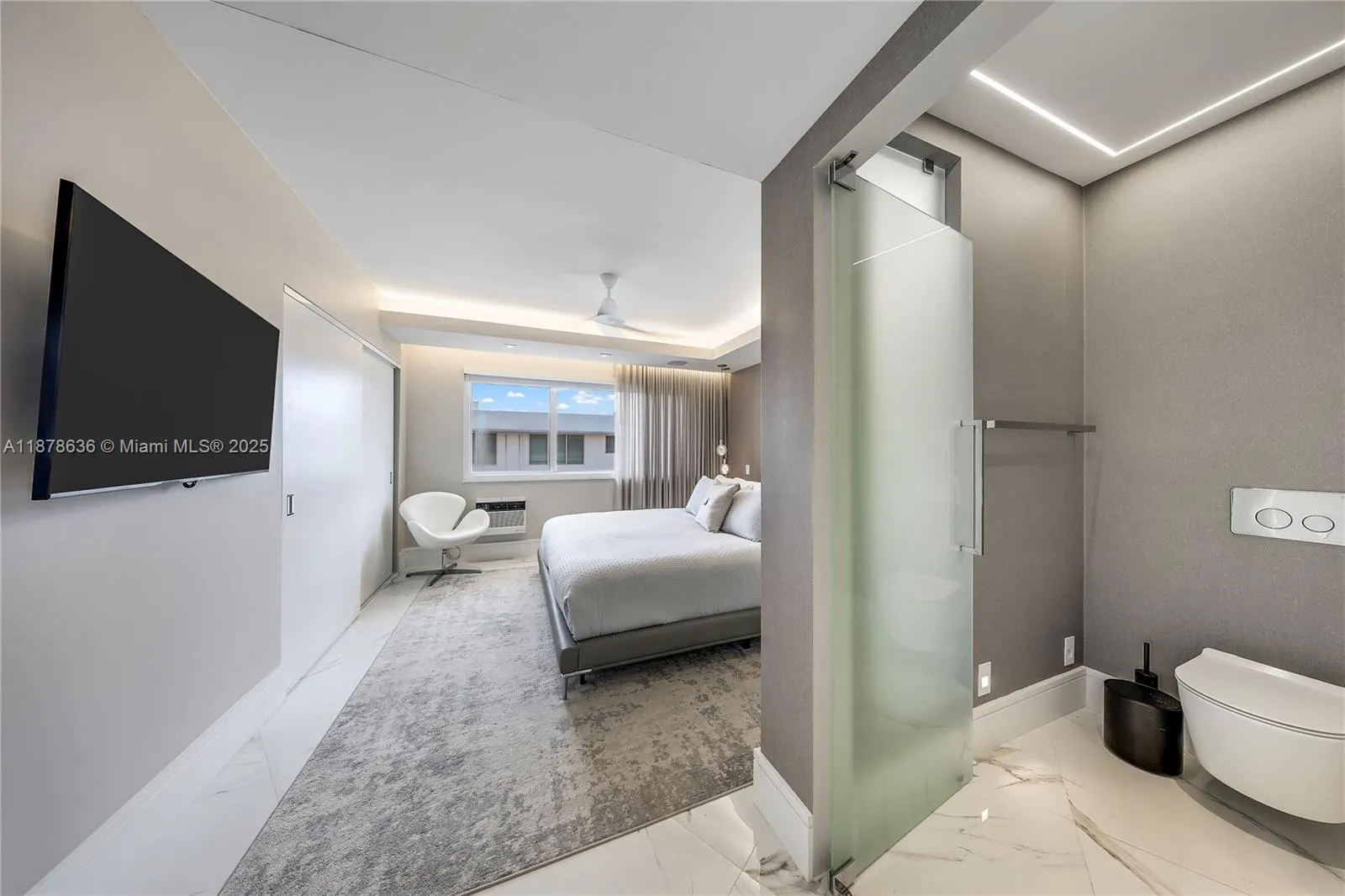 10190 Collins Ave, #203