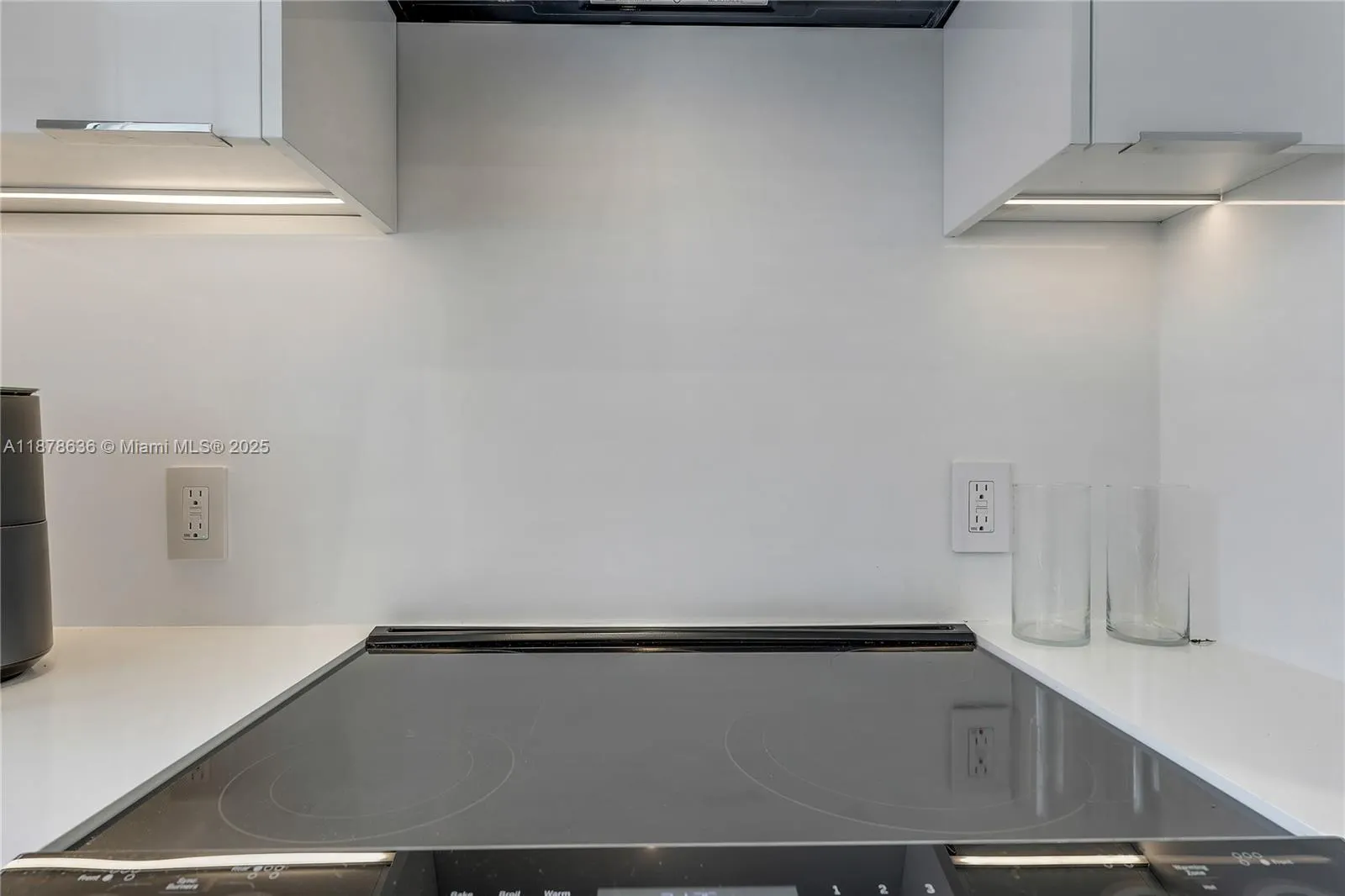 10190 Collins Ave, #203