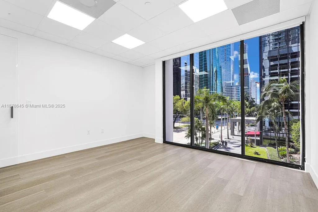 1110 Brickell Ave, #310A