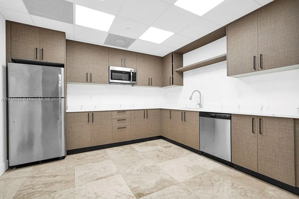 1110 Brickell Ave, #310A