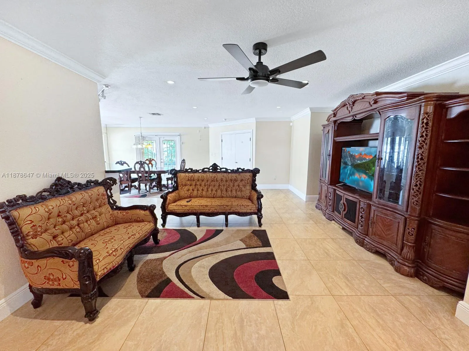 3165 SW 67th Ave
