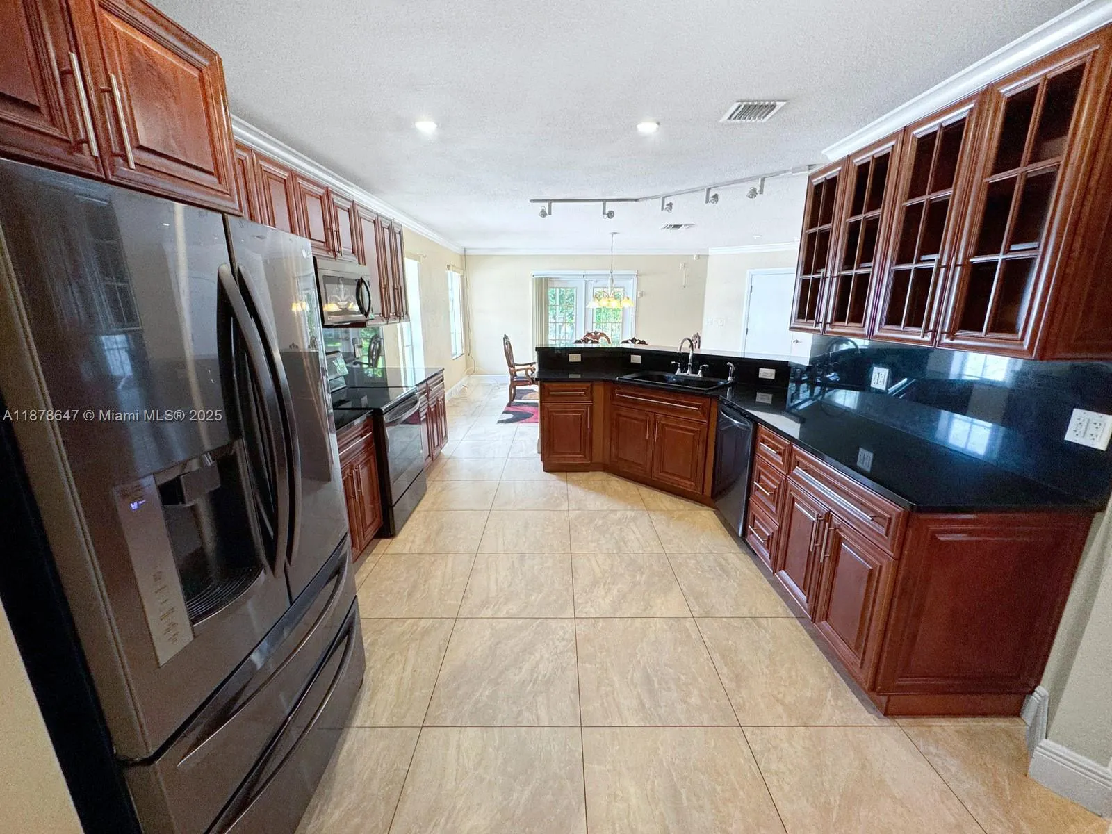3165 SW 67th Ave