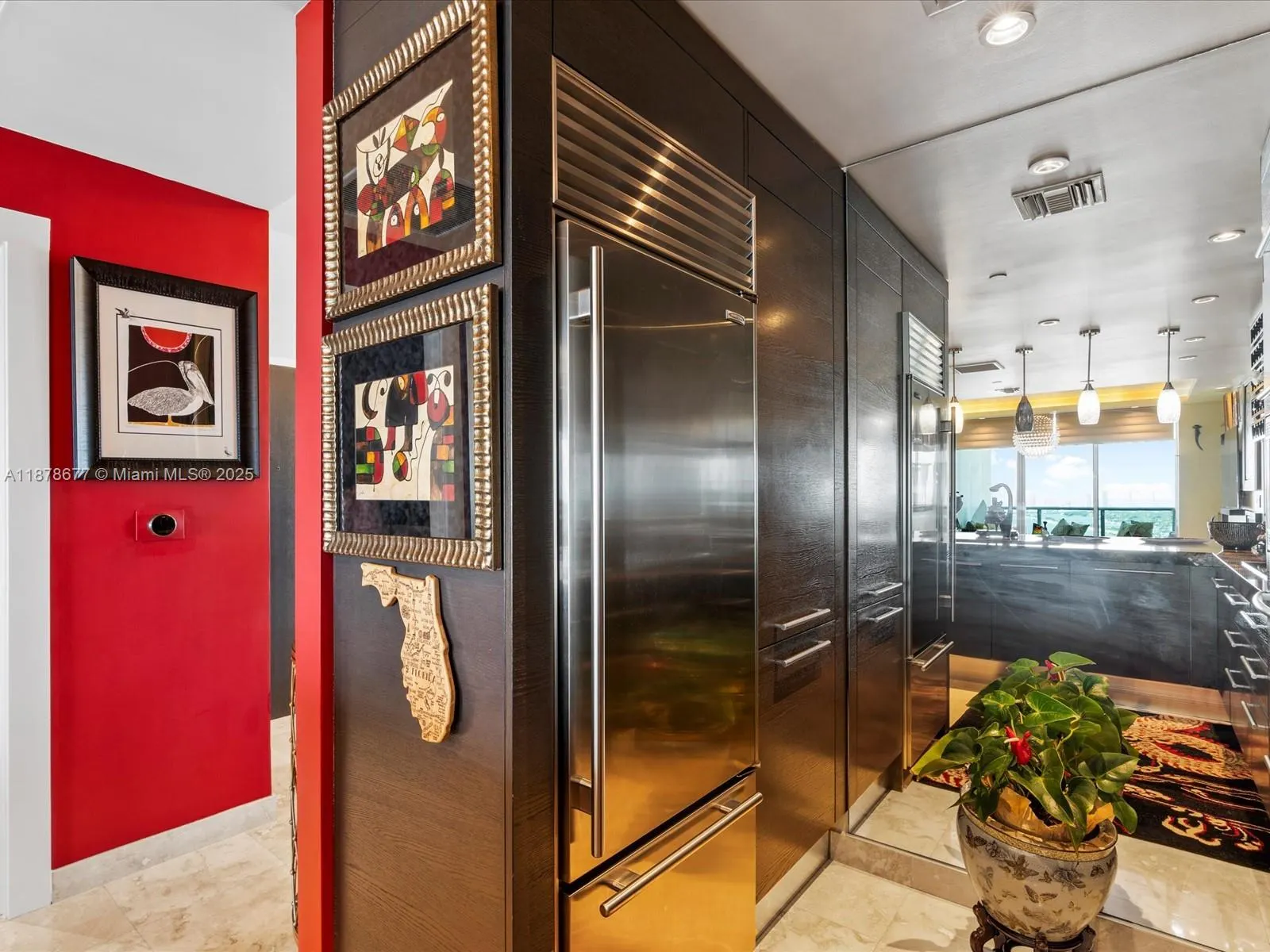 900 Biscayne Blvd, #3709