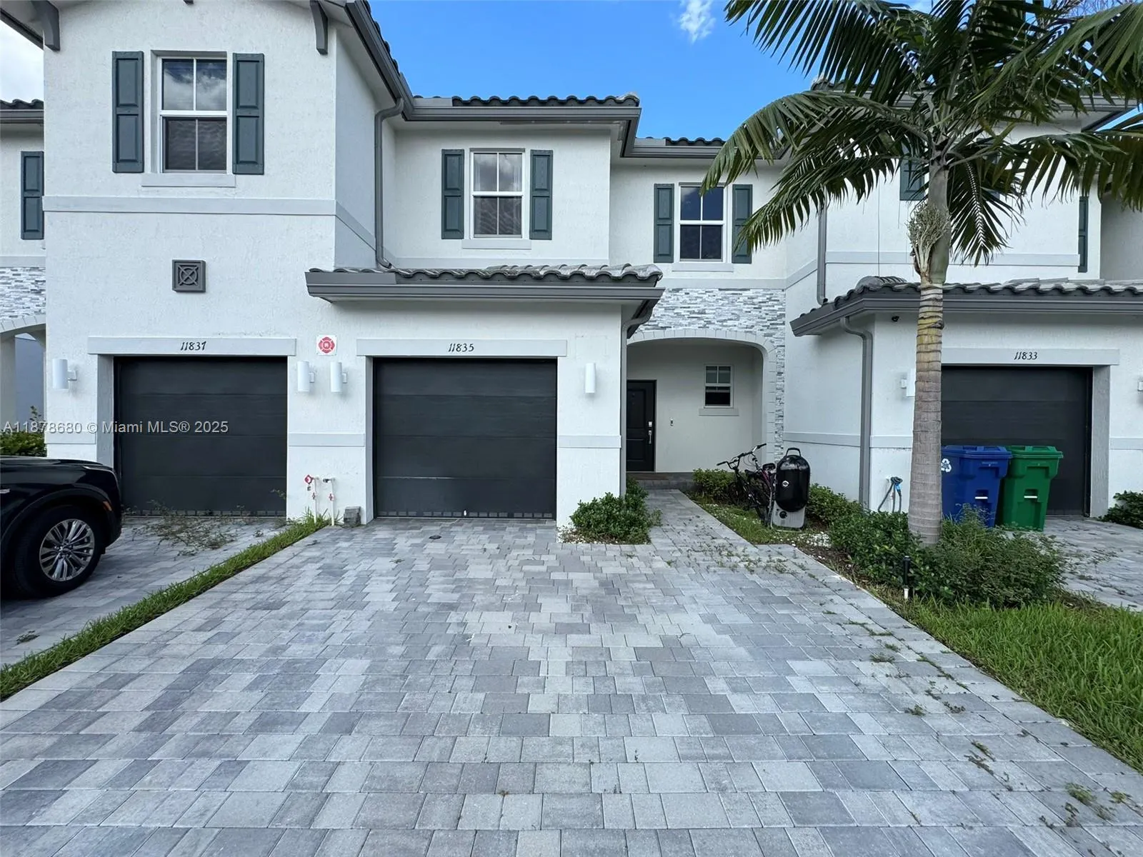 11835 NW 46th St