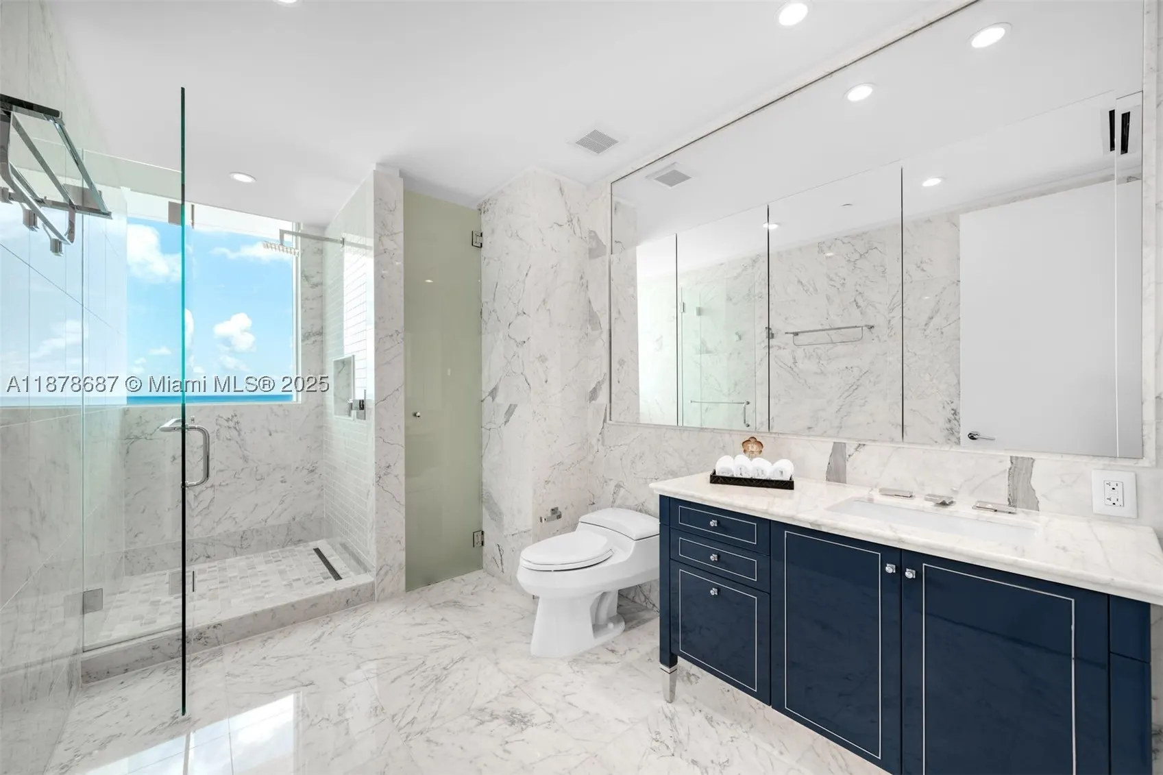 9349 Collins Ave #406