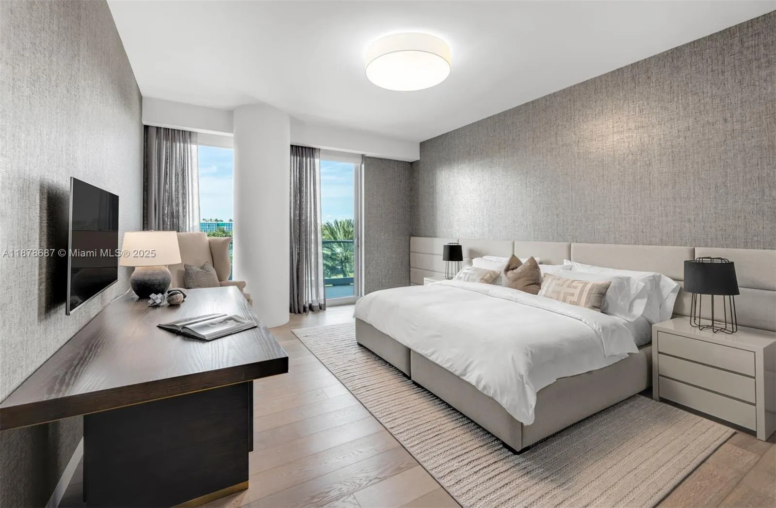 9349 Collins Ave, #406