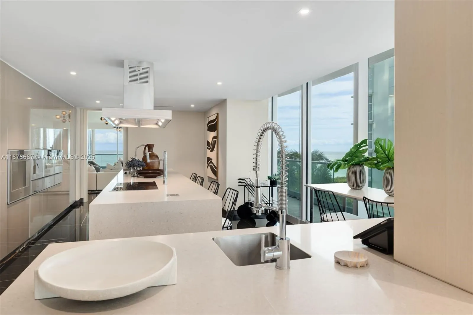 9349 Collins Ave, #406