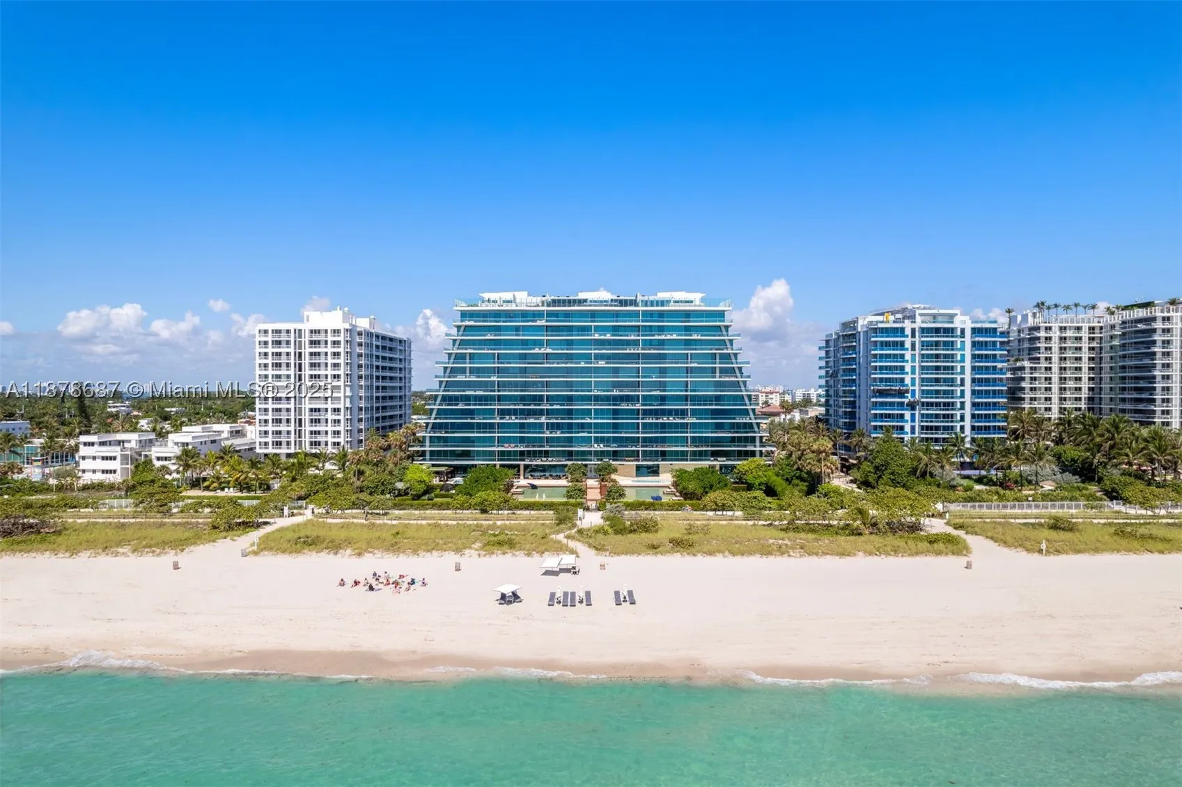 9349 Collins Ave #406