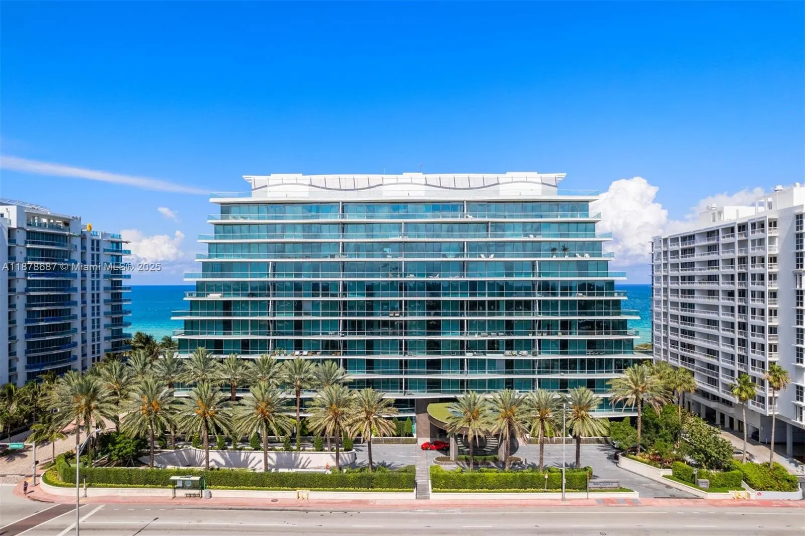 9349 Collins Ave, #406