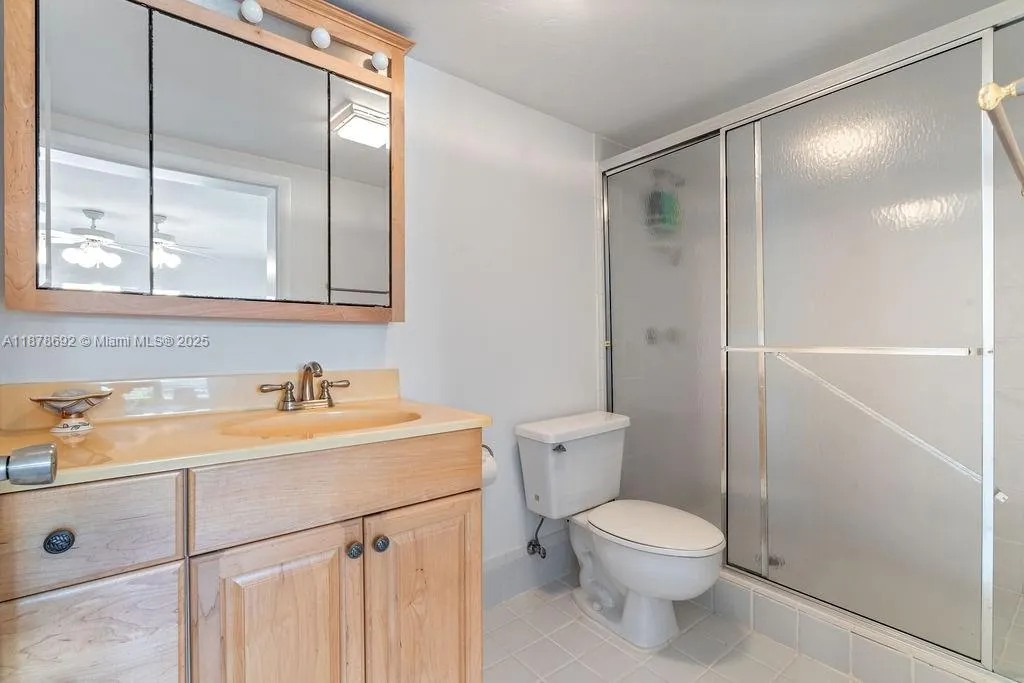 106 Lisbon Ct