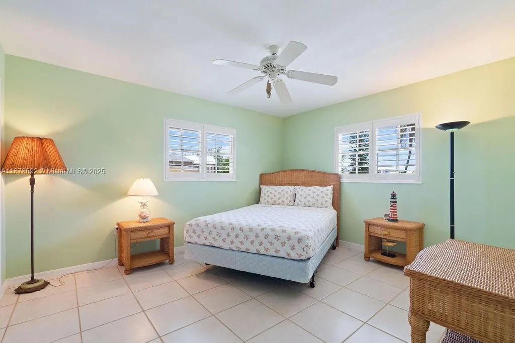 106 Lisbon Ct