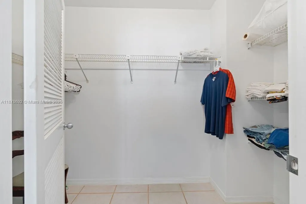 106 Lisbon Ct
