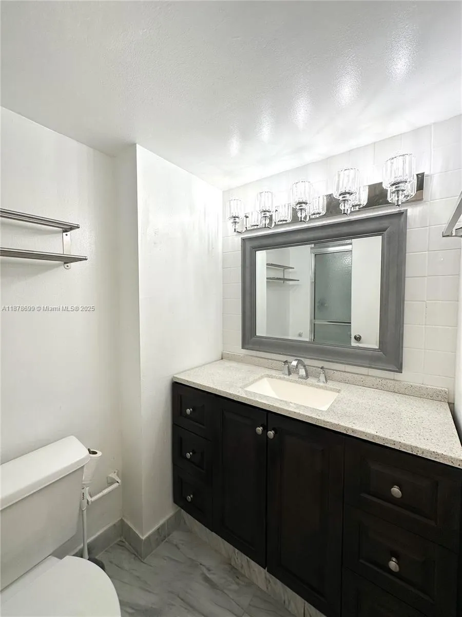 18041 Biscayne Blvd, #1401
