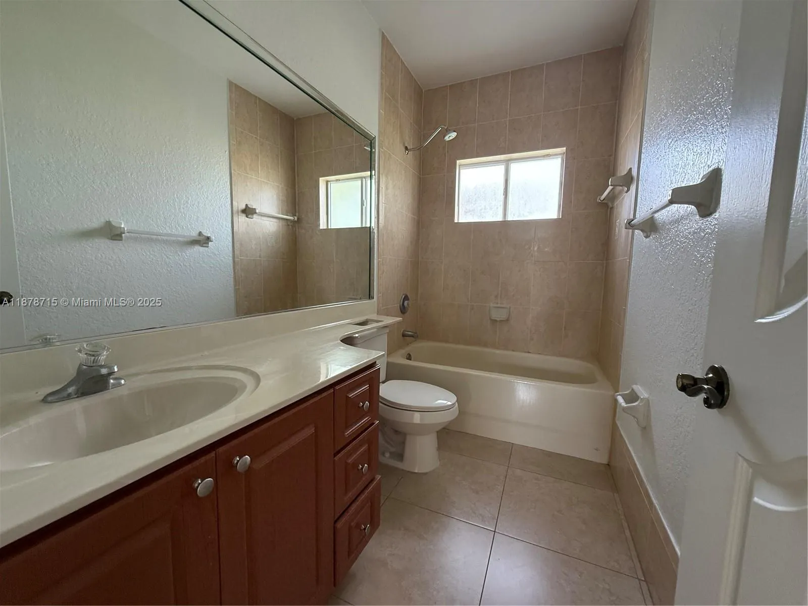 613 SE 14th Pl