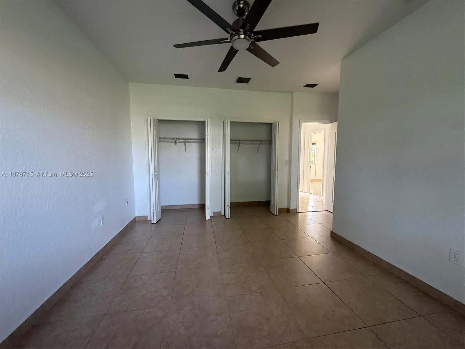 613 SE 14th Pl