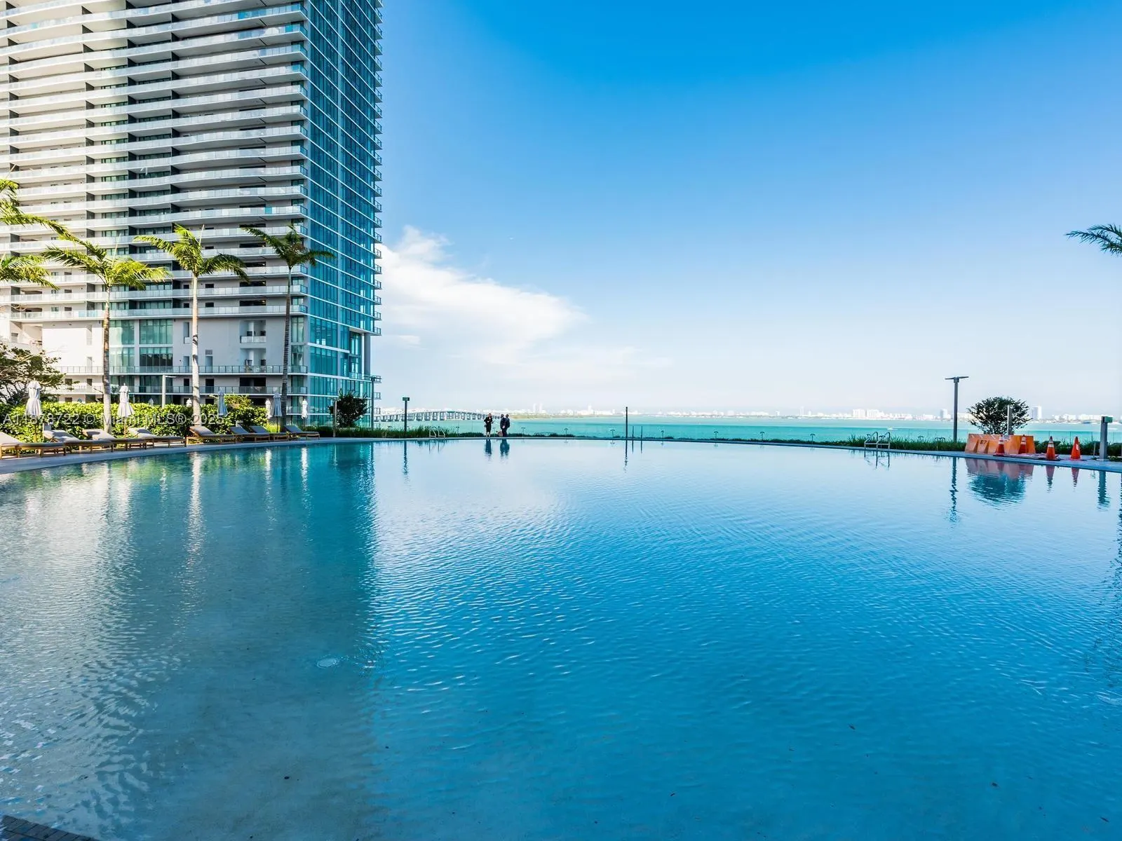 480 NE 31st St, #2806