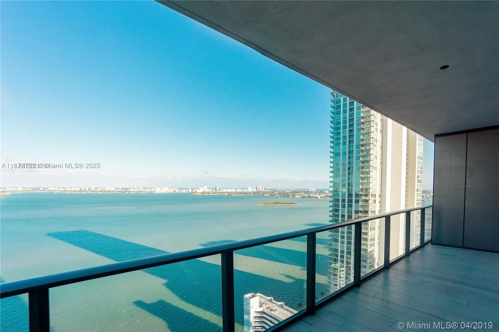 480 NE 31st St, #2806