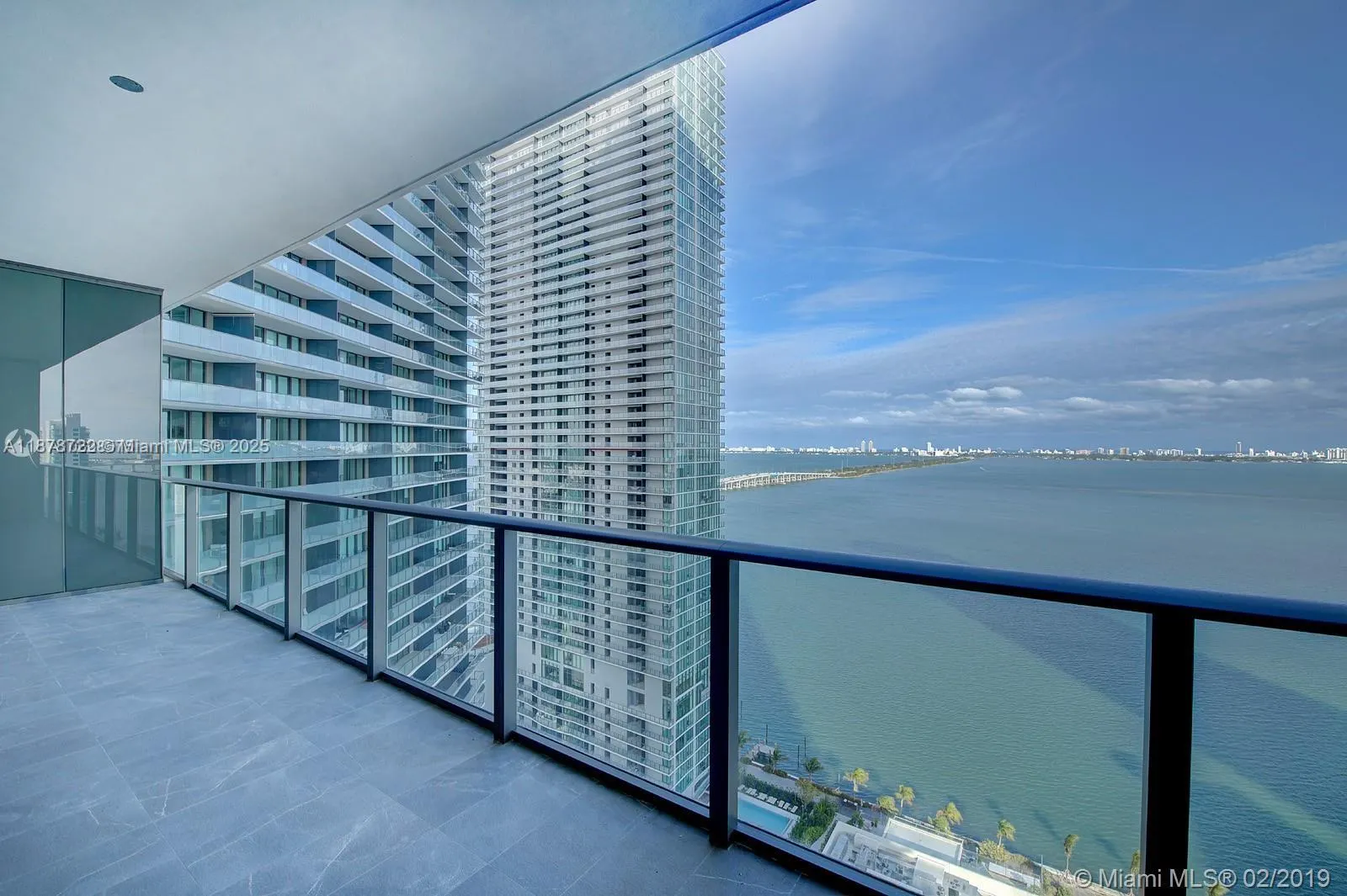 480 NE 31st St, #2806