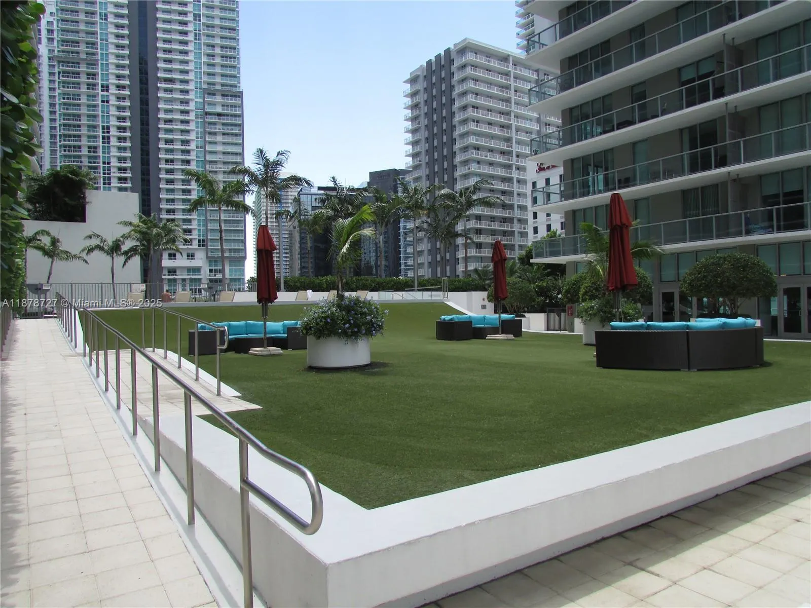 1111 SW 1st Ave, #3015-N