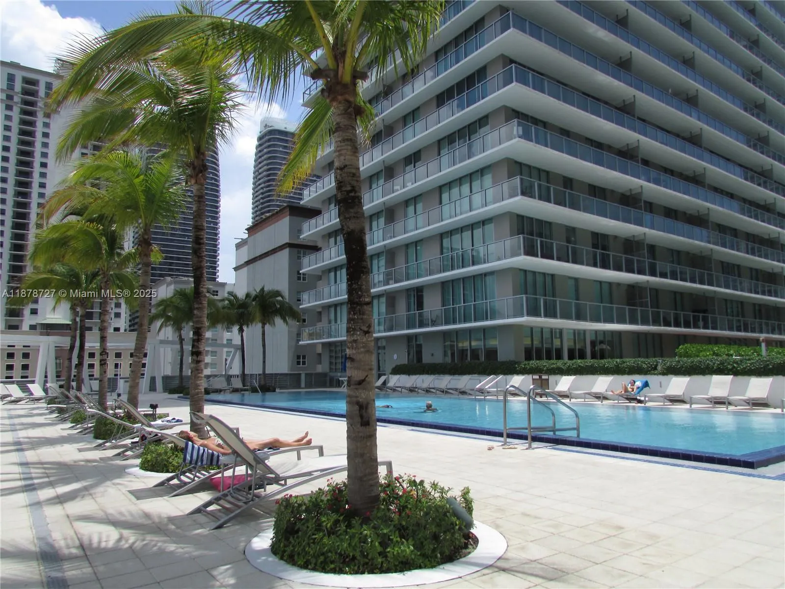 1111 SW 1st Ave, #3015-N