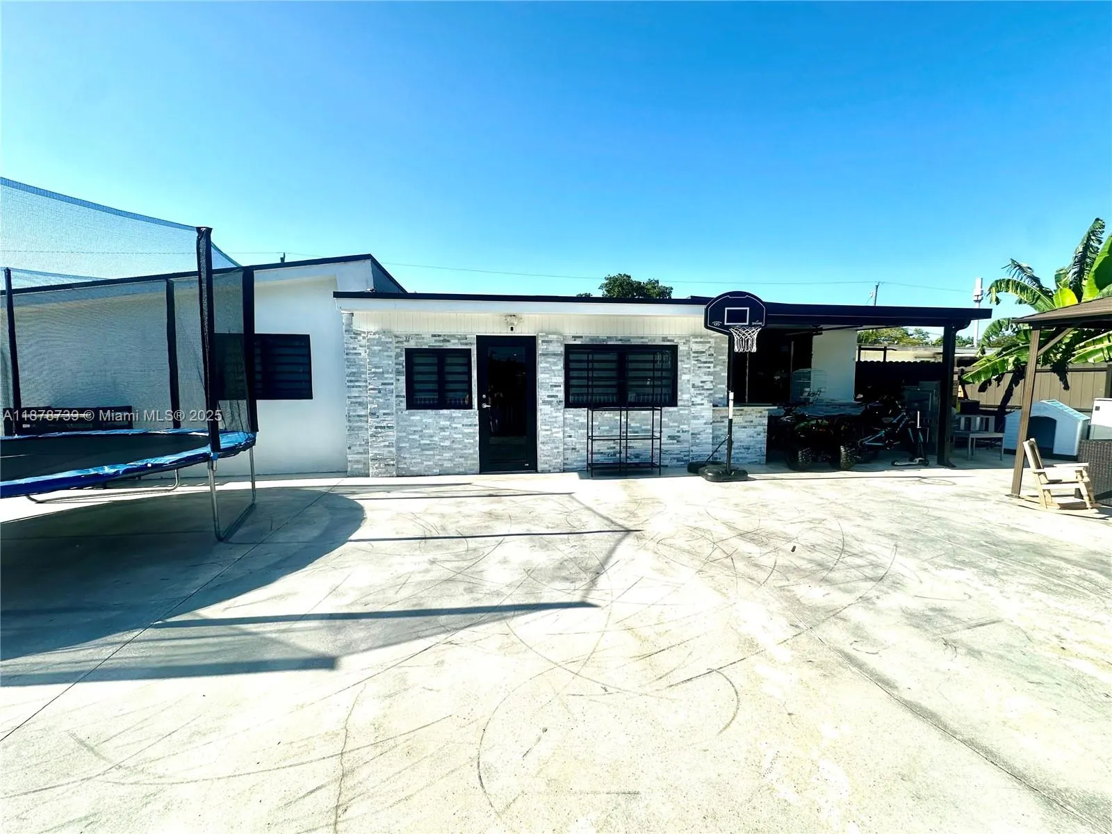 11401 SW 53rd Ter, #11401