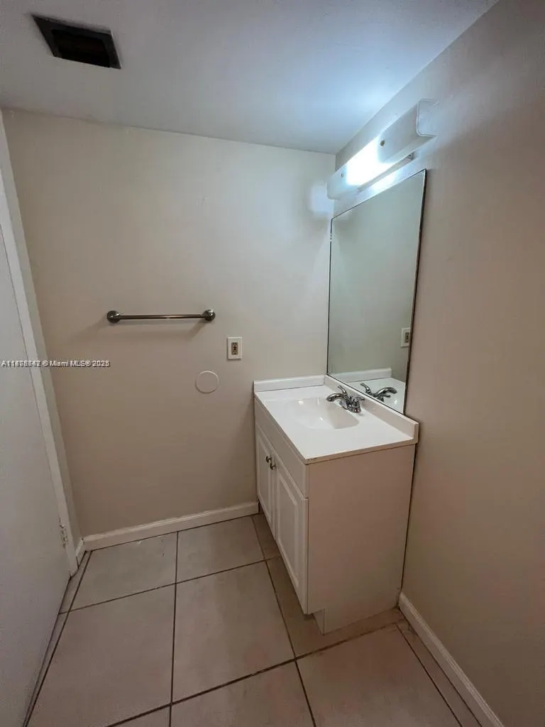 8205 SW 152nd Ave, #F-415