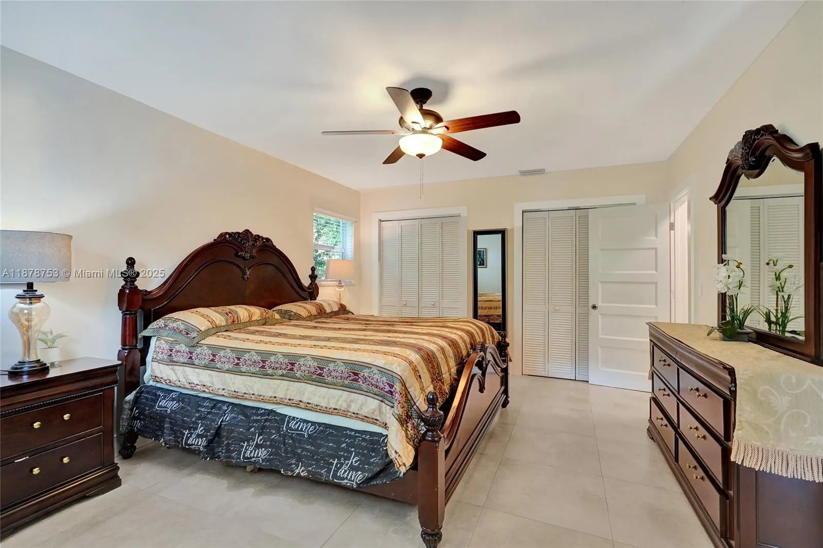 9060 NW 32nd St