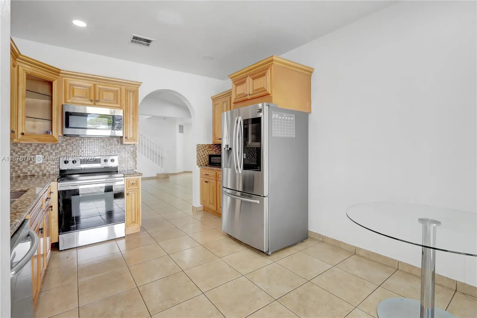 2328 NE 37th Ter