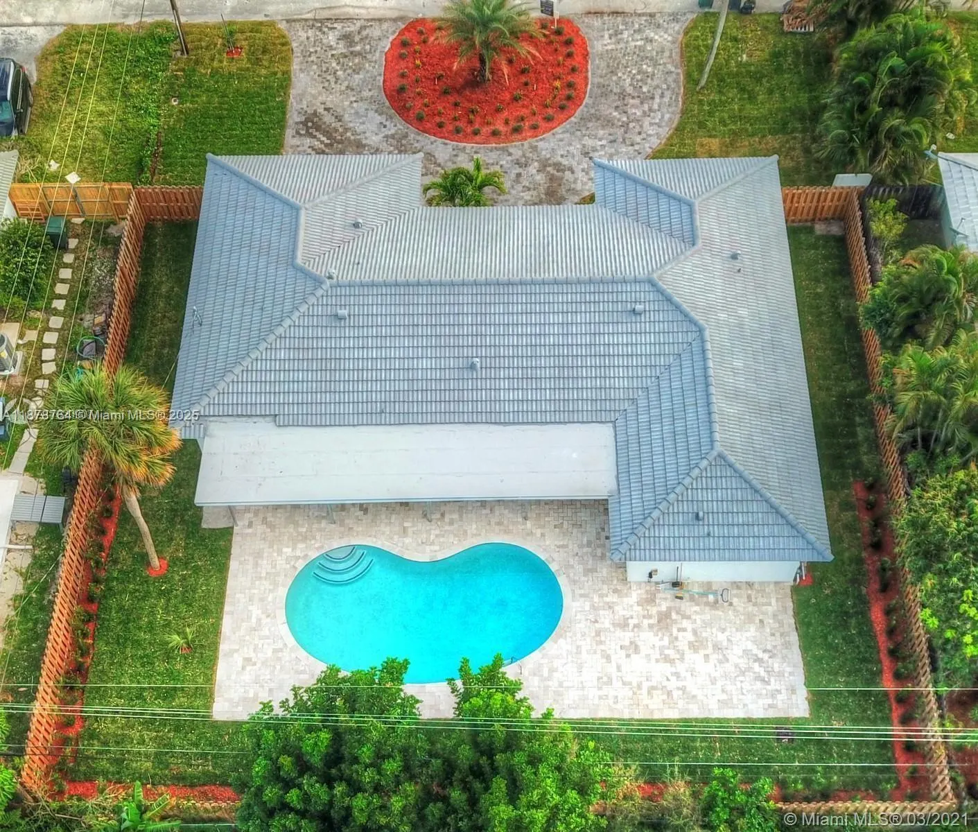 1001 NW 6th Dr