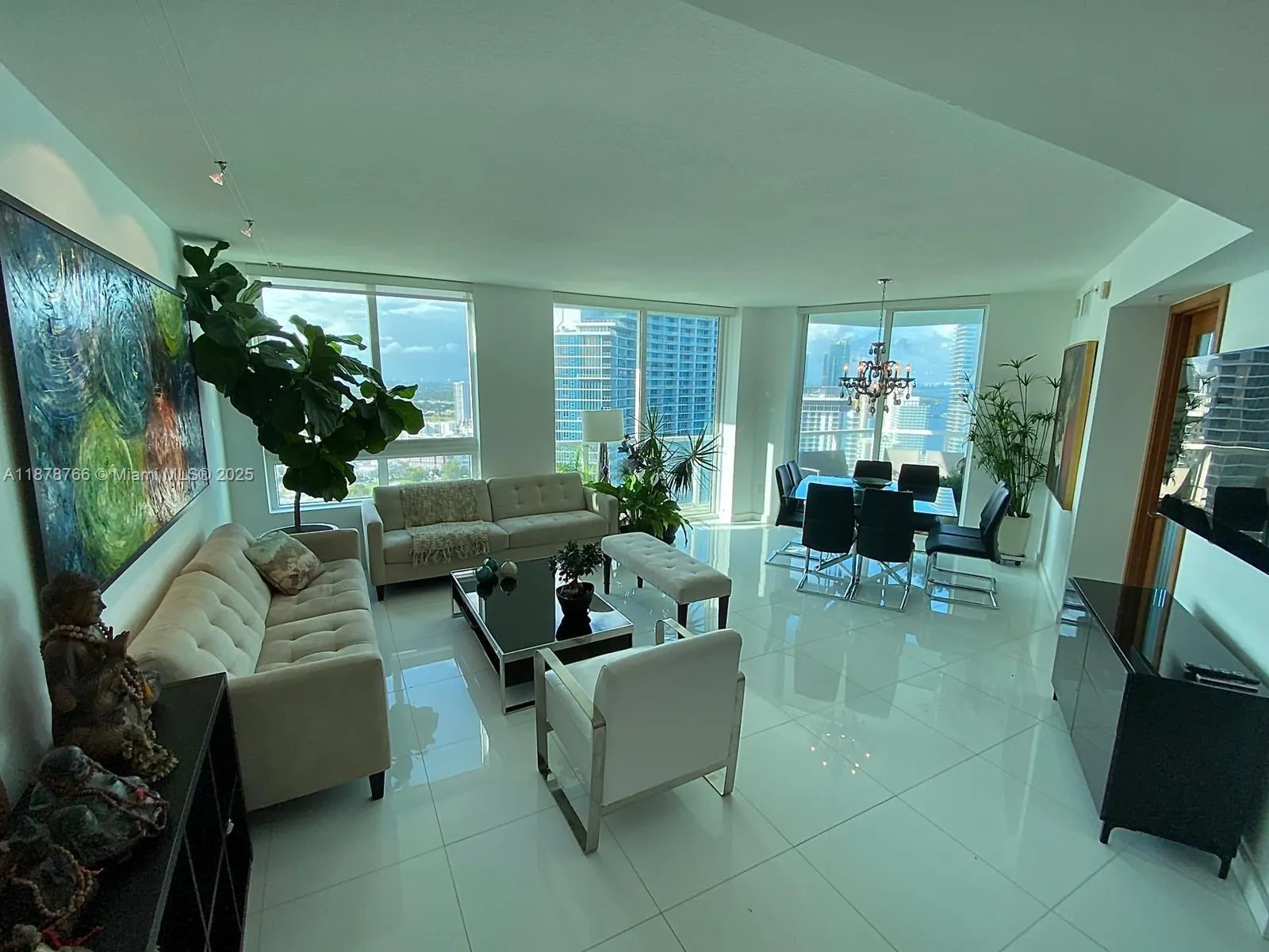 1900 N Bayshore Dr, #3312