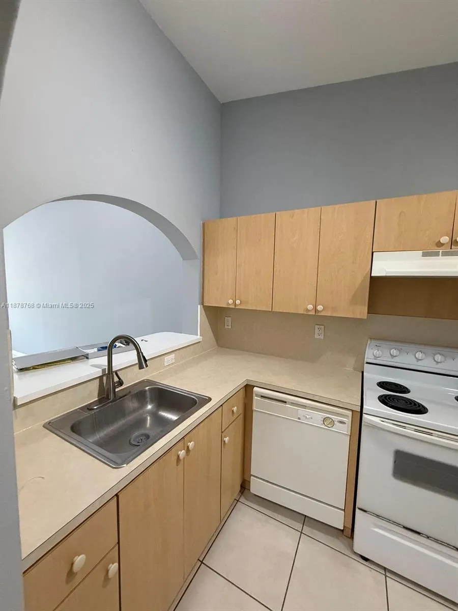 2921 SE 13th Rd, #202-39